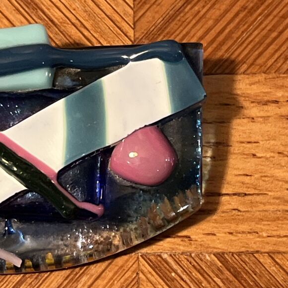 Artisan Made 3D Abstract Art Fused Glass Colorful Vibrant Brooch Pin 2.5”x1.5” - Picture 4 of 5